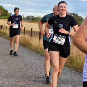 Download race photo <a href='Large/img_1688.jpg' class='lightbox-download'>here</a>