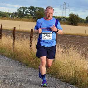Download race photo <a href='Large/img_1705.jpg' class='lightbox-download'>here</a>