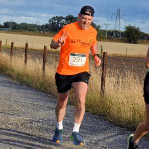 Download race photo <a href='Large/img_1735.jpg' class='lightbox-download'>here</a>