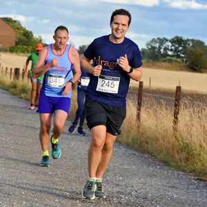 Download race photo <a href='Large/img_1763.jpg' class='lightbox-download'>here</a>