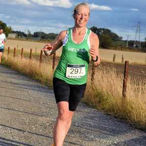 Download race photo <a href='Large/img_1795.jpg' class='lightbox-download'>here</a>