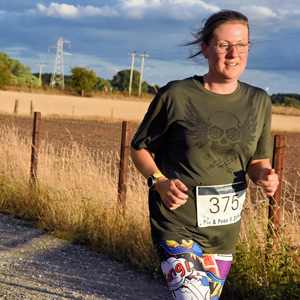 Download race photo <a href='Large/img_1881.jpg' class='lightbox-download'>here</a>