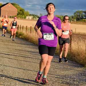 Download race photo <a href='Large/img_1944.jpg' class='lightbox-download'>here</a>