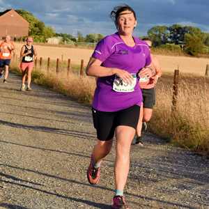 Download race photo <a href='Large/img_1946.jpg' class='lightbox-download'>here</a>