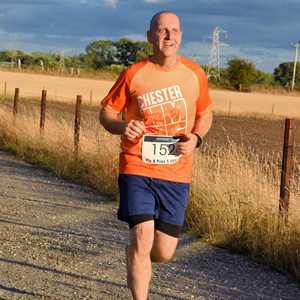 Download race photo <a href='Large/img_1960.jpg' class='lightbox-download'>here</a>