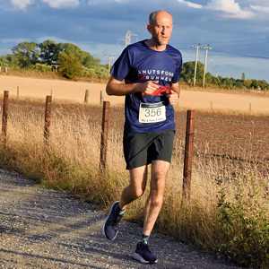 Download race photo <a href='Large/img_1982.jpg' class='lightbox-download'>here</a>