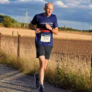 Download race photo <a href='Large/img_1984.jpg' class='lightbox-download'>here</a>