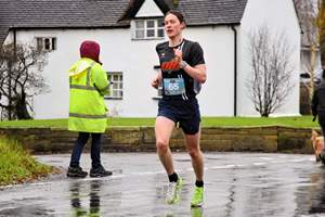 Download race photo <a href='Large/img_0232.jpg' class='lightbox-download'>here</a>