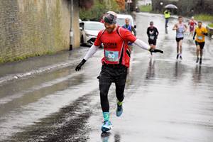 Download race photo <a href='Large/img_0998.jpg' class='lightbox-download'>here</a>