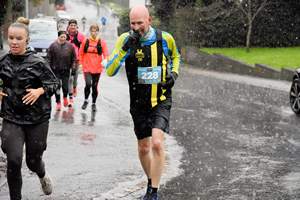 Download race photo <a href='Large/img_1347.jpg' class='lightbox-download'>here</a>