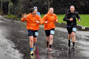 Download race photo <a href='Large/img_1383.jpg' class='lightbox-download'>here</a>