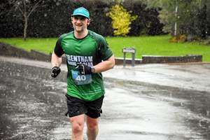Download race photo <a href='Large/img_1405.jpg' class='lightbox-download'>here</a>