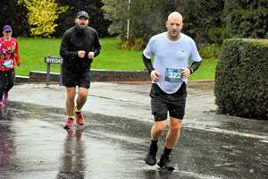 Download race photo <a href='Large/img_1563.jpg' class='lightbox-download'>here</a>