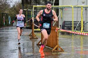 Download race photo <a href='Large/img_1684.jpg' class='lightbox-download'>here</a>
