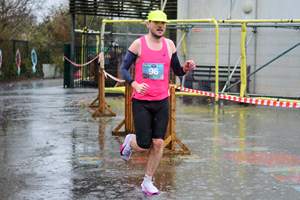 Download race photo <a href='Large/img_1694.jpg' class='lightbox-download'>here</a>