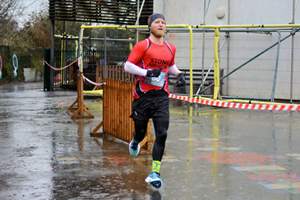 Download race photo <a href='Large/img_1744.jpg' class='lightbox-download'>here</a>