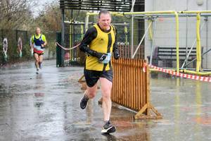 Download race photo <a href='Large/img_1888.jpg' class='lightbox-download'>here</a>