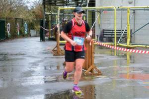 Download race photo <a href='Large/img_2034.jpg' class='lightbox-download'>here</a>
