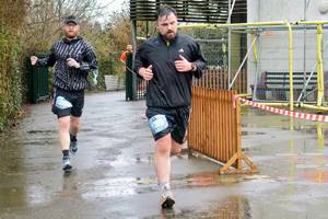Download race photo <a href='Large/img_2077.jpg' class='lightbox-download'>here</a>