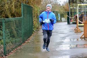 Download race photo <a href='Large/img_2093.jpg' class='lightbox-download'>here</a>