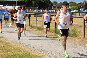 Download race photo <a href='Large/img_0035.jpg' class='lightbox-download'>here</a>