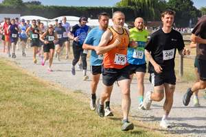 Download race photo <a href='Large/img_0050.jpg' class='lightbox-download'>here</a>