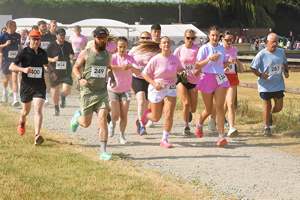 Download race photo <a href='Large/img_0102.jpg' class='lightbox-download'>here</a>