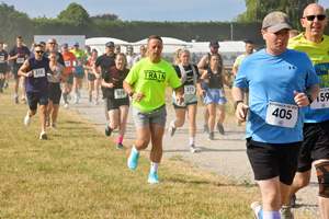 Download race photo <a href='Large/img_0139.jpg' class='lightbox-download'>here</a>