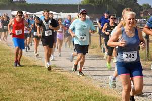 Download race photo <a href='Large/img_0184.jpg' class='lightbox-download'>here</a>