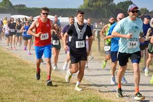 Download race photo <a href='Large/img_0189.jpg' class='lightbox-download'>here</a>