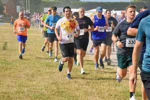 Download race photo <a href='Large/img_0222.jpg' class='lightbox-download'>here</a>