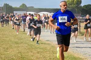 Download race photo <a href='Large/img_0291.jpg' class='lightbox-download'>here</a>
