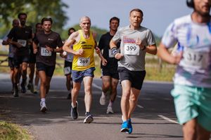 Download race photo <a href='Large/img_0380.jpg' class='lightbox-download'>here</a>