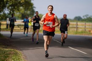 Download race photo <a href='Large/img_0402.jpg' class='lightbox-download'>here</a>