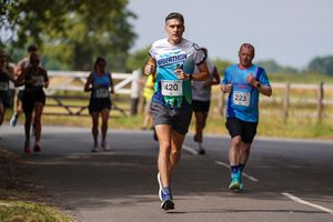 Download race photo <a href='Large/img_0405.jpg' class='lightbox-download'>here</a>