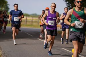 Download race photo <a href='Large/img_0412.jpg' class='lightbox-download'>here</a>