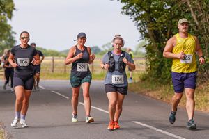 Download race photo <a href='Large/img_0525.jpg' class='lightbox-download'>here</a>