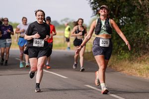 Download race photo <a href='Large/img_0600.jpg' class='lightbox-download'>here</a>
