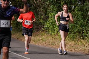 Download race photo <a href='Large/img_0604.jpg' class='lightbox-download'>here</a>
