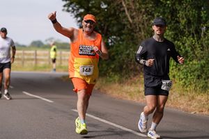Download race photo <a href='Large/img_0610.jpg' class='lightbox-download'>here</a>