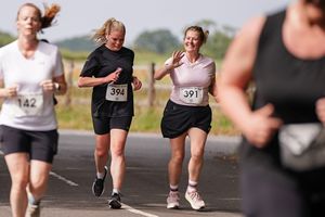 Download race photo <a href='Large/img_0635.jpg' class='lightbox-download'>here</a>