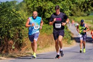 Download race photo <a href='Large/img_0760.jpg' class='lightbox-download'>here</a>