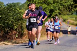 Download race photo <a href='Large/img_0800.jpg' class='lightbox-download'>here</a>