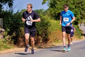 Download race photo <a href='Large/img_0840.jpg' class='lightbox-download'>here</a>