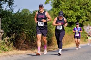 Download race photo <a href='Large/img_1063.jpg' class='lightbox-download'>here</a>