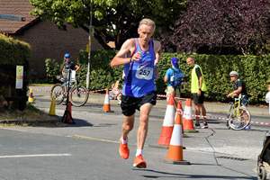 Download race photo <a href='Large/img_1293.jpg' class='lightbox-download'>here</a>