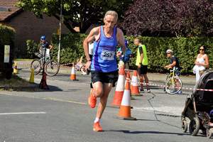 Download race photo <a href='Large/img_1294.jpg' class='lightbox-download'>here</a>