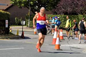 Download race photo <a href='Large/img_1304.jpg' class='lightbox-download'>here</a>