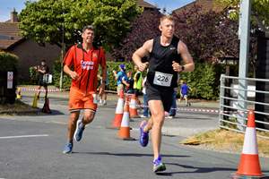 Download race photo <a href='Large/img_1394.jpg' class='lightbox-download'>here</a>