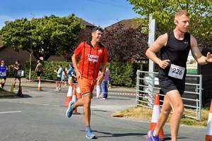 Download race photo <a href='Large/img_1396.jpg' class='lightbox-download'>here</a>